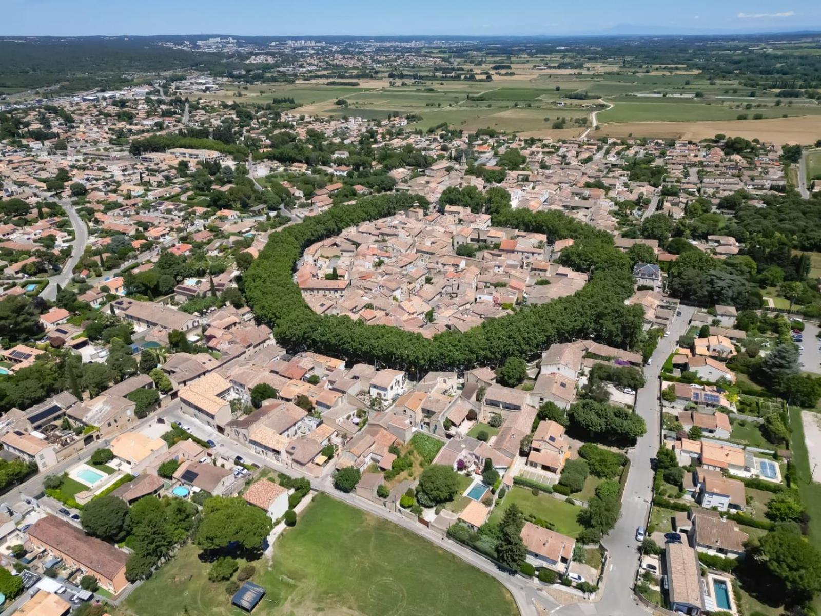 Appartement Plein Centre Bernis Εξωτερικό φωτογραφία
